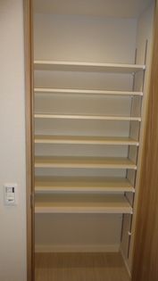 ワコーレ神戸みなと元町のシューズクラーク