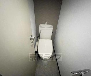 サンフェスタ東福寺 A棟 B棟の画像