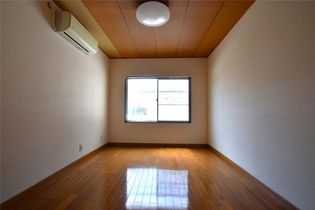 角南アパートの画像