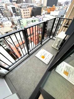 リテラス押上のバルコニーからの眺めを楽しみながら食事をしませんか