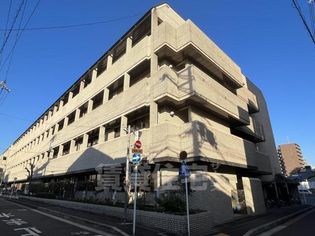 中京区役所(役所)まで2409m