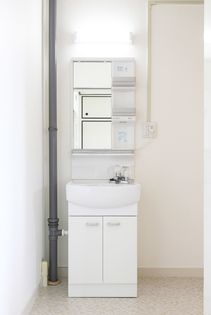 URひよどり台の洗面台