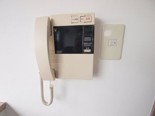 ウインズ三萩野のTVモニターフォンで安心♪