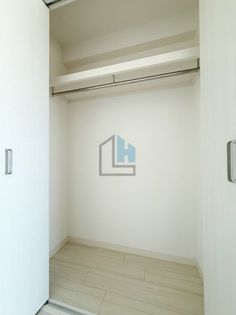 セオリー大阪ベイシティの画像