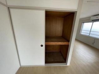 山惣マンションの画像