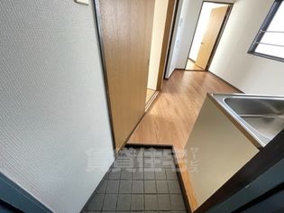 ボンジュール南市岡の画像