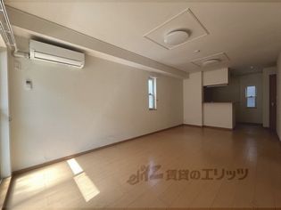 アルカンシエルの洋室