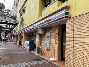セブンイレブン横浜イセザキモール店(コンビニ)まで61m
