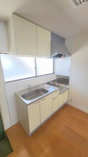 ヴィレッジ白菊の広々使えるキッチン