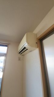 エアコン付きで快適に過ごせます