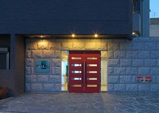 ガーラ・シティ王子の◆質感豊かな大理石をふんだんに使用、品格漂う物件