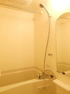 ガーラ・シティ王子の浴室乾燥付バスルーム