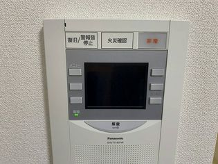 プレサンス新大阪ストリームのモニター付きインターフォンです