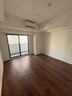 セオリー難波WESTの画像