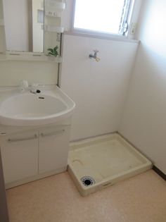 グリーンハイツ津島の洗濯機置場