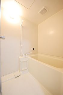 ファーストハイツ今福のいつでも温まれる追い焚き機能付き(^^)