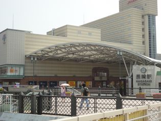 西友長崎駅店(スーパー)まで594m