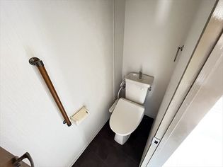 アールグレイ山本の温水洗浄便座