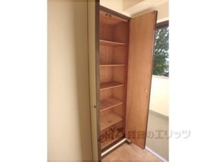 コーポポルスターの下駄箱