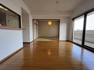 藤和ハイタウンルネポート宇品のリビングダイニング(1)