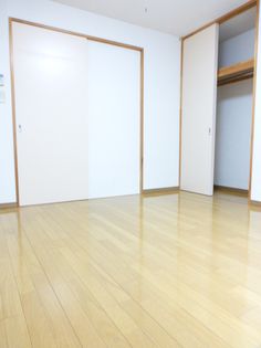 十番Mビルの内観