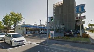 ローソン 垂水つつじが丘五丁目(コンビニ)まで579m