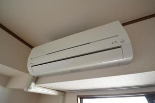 ウイング金屋町ステーションサイドのエアコン
