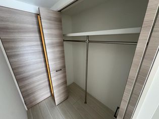 ロージェ泉中央の画像