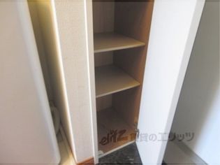 レオパレス池州町の下駄箱