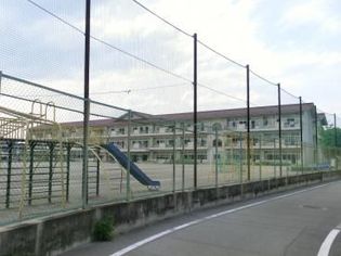高崎市立城東小学校(小学校)まで2172m