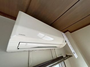 西牧ビルの写真は同建物内の参考写真です