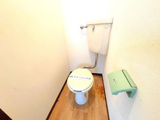 西牧ビルの写真は同建物内の参考写真です