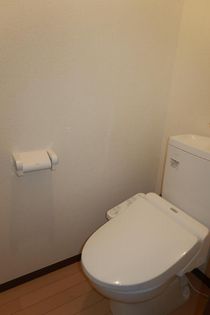 エアフォルク湖山北の温水洗浄便座付き!