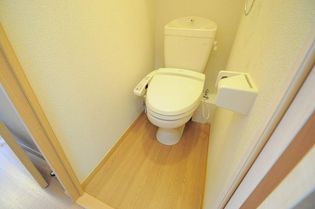 レオパレスビハイントロンチーノの温水洗浄便座