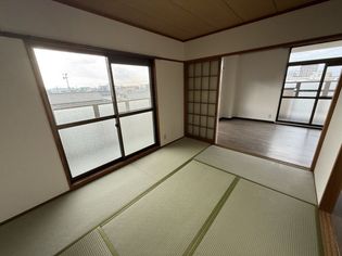 アルファアネックスの画像