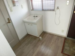 龍上館ハイツの画像