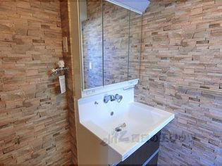 コンプリーションアンソレイエの画像