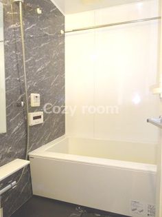 アパートメンツ江坂のお風呂で日々の疲れを落としましょう