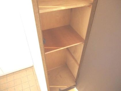 玄関をすっきりお使いいただけます。