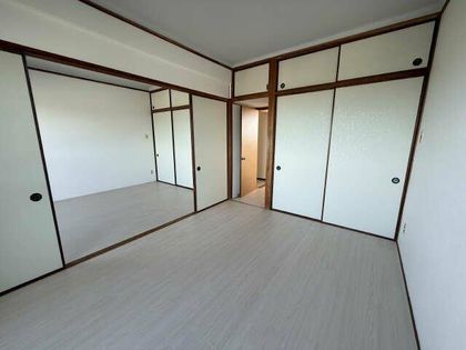 スカイハウスの画像