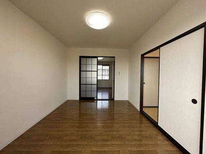 グリーンシャルマンの画像