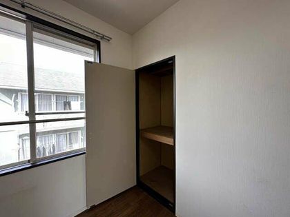 グリーンシャルマンの画像