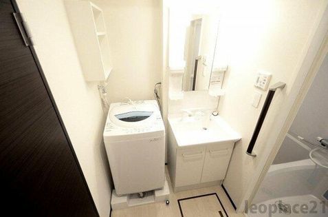 クレイノ鴛鴨の画像