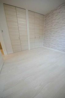 シャーメゾン岩倉南の写真は101号室