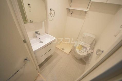 セレニテ梅田ESTの画像