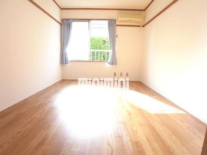 エレガンス名東のエアコン付きですよ