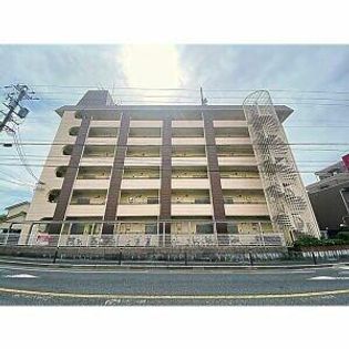 ロイヤルプラザヤマダの画像