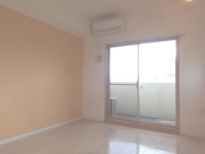 CASSIA十三の日差しもよく入ります!