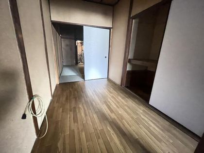 岸部南連棟貸家の画像