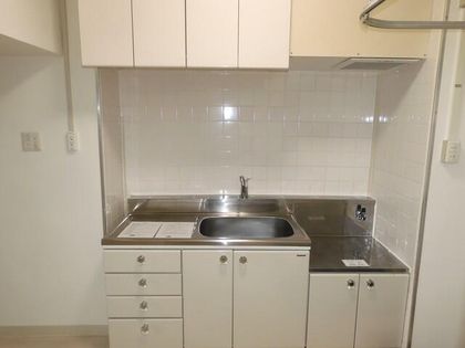 コンパクトで使い勝手の良いキッチン